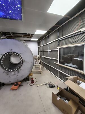 ভালো দাম ৫০ ওহম ইনপুট ইম্পিডেন্স সহ আরএফ শিল্ডিং রুম এবং কাস্টমাইজযোগ্য ফ্যারাডে কেজ এমআরআই-এর জন্য মাল্টি-লেয়ার কোটেড আরএফ শিল্ডেড গ্লাস উইন্ডো অনলাইন